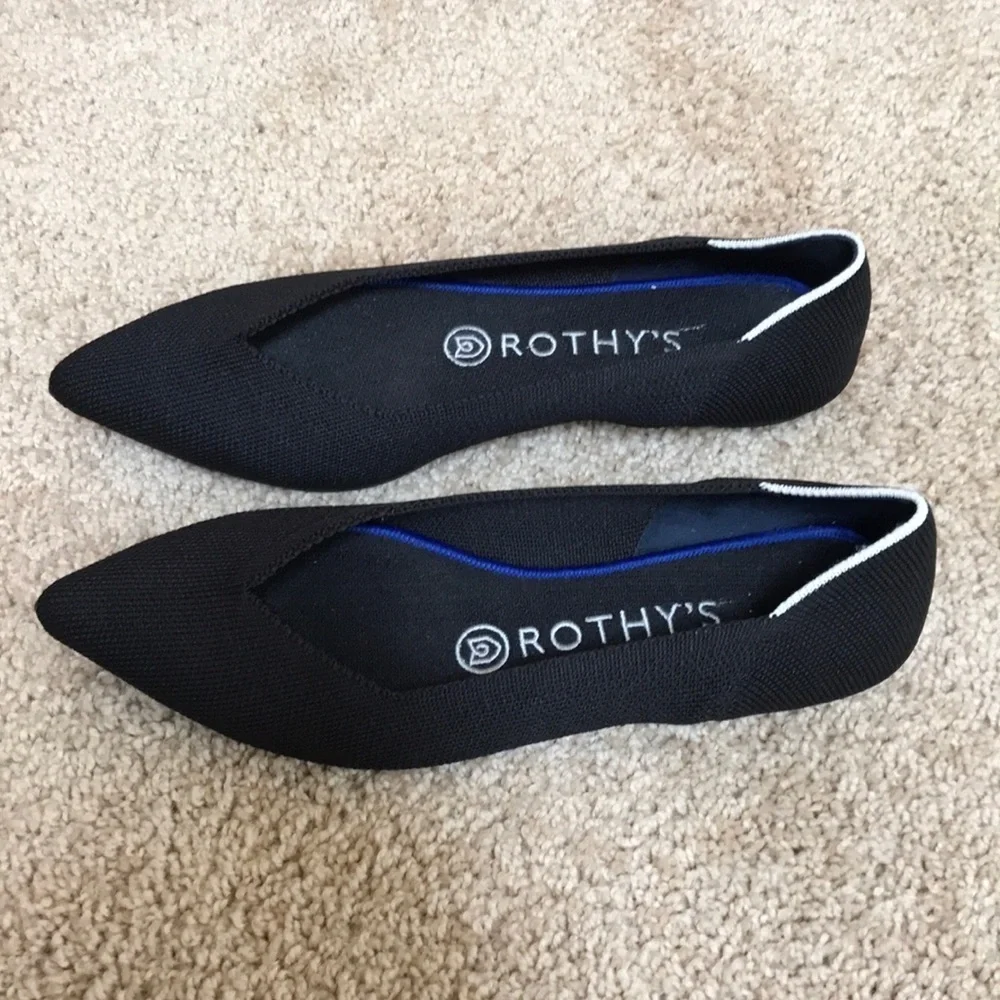 ROTHY'S Size 6.5 black pointed toe flats